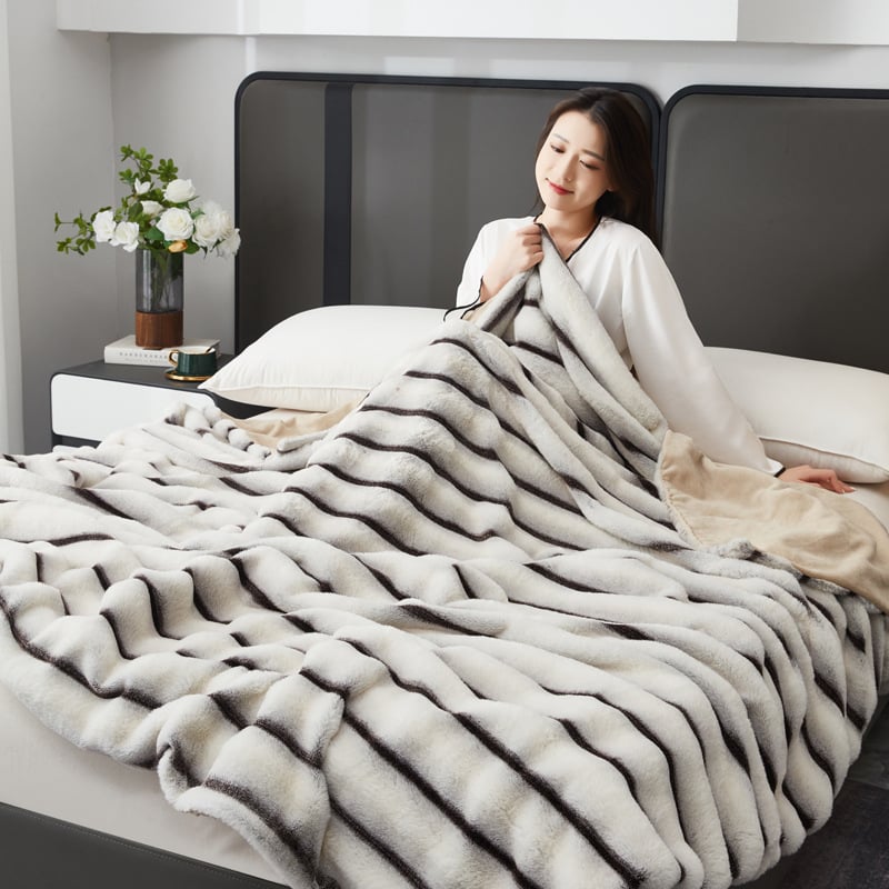 Плюшено одеяло с външнотърговски заек, удебелено, топло, двустранно кадифено, многофункционално одеяло за диван, офис одеяло за обяд