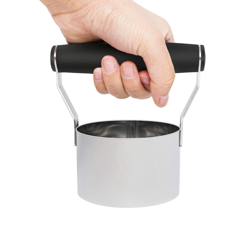 „Amazon“ nerūdijančio plieno pyrago sausainių formos didmeninė spurgų pjaustymo forma su minkšta rankena, apvali virtuvės kepimo presas