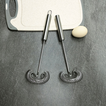 Nerūdijančio plieno rankinis kiaušinių plaktuvas, spyruoklinis kiaušinių maišytuvas, grietinėlės ir tešlos maišymo lazdelė, kepimo įrankis