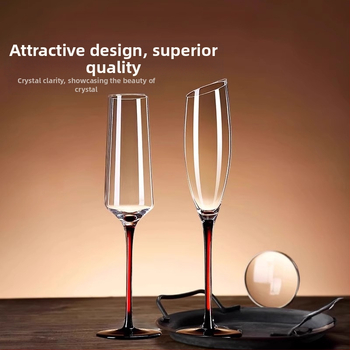 Krištolinio stiklo šampano taurė, vynuogių skonio saldus stiklas, stiklinių taurių rinkinys