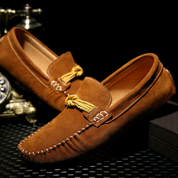 Határokon átnyúló Amazon robbanások tavaszi és nyári új, kézzel készített bőr varrású férfi alkalmi vezetési bebújós borsócipő