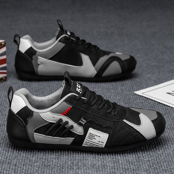 Férfi cipők Nyár 2025 Új divatos színillesztés Sokoldalú divatos cipők Divattrend Ifjúsági niche utcai lövészet Diákcipők