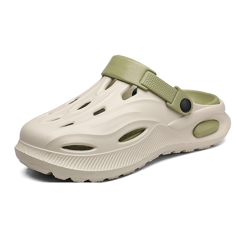 2025 Nyári Új Stílusú Lyukú Cipők Férfi Külső Ruházat Alkalmi Vastag Talpú Szar Feeling Baotou Szandálok és Papucsok Lélegző Kétszínű Papucsok