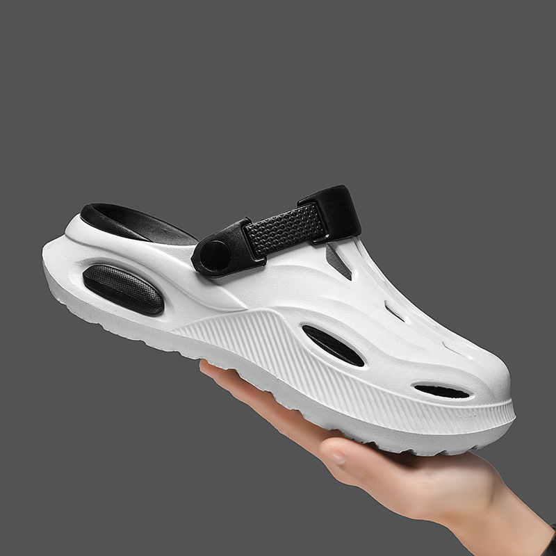 2025 Nyári Új Stílusú Lyukú Cipők Férfi Külső Ruházat Alkalmi Vastag Talpú Szar Feeling Baotou Szandálok és Papucsok Lélegző Kétszínű Papucsok
