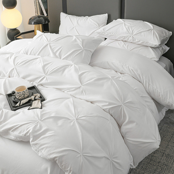 Vienspalvis, susuktas, trijų dalių, namų stiliaus patalynės komplektas viengulei arba dvigulei lovai, keturių dalių, šlifuotas, rankų darbo, su paulovnijos gėlių raštu, japoniško stiliaus, miegui nuogam.