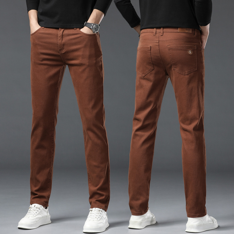 Férfi karcsúsított kávészínű farmernadrág 2025 tavaszi sokoldalú divatos hétköznapi rugalmas európai divatmárka hosszú nadrág