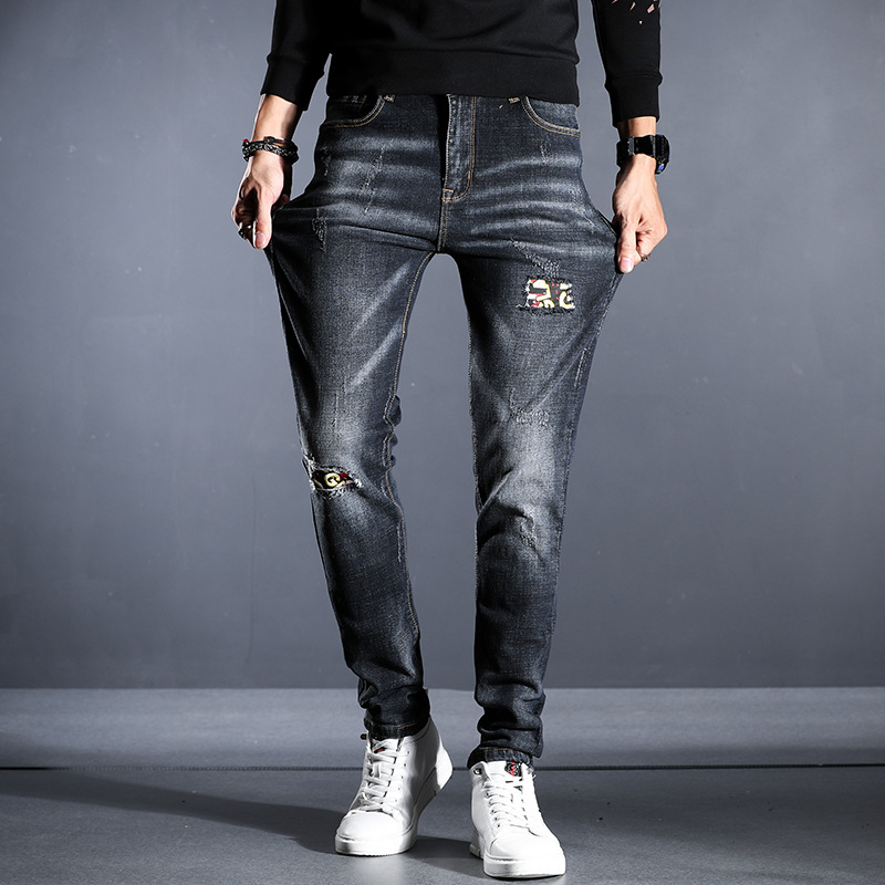 Ευρωπαϊκά και Αμερικανικά Νέα Στενά Τζιν με Σκισίματα για Άνδρες, Ελαστικά Ευρωπαϊκά και Αμερικανικά Μοντέρνα Παντελόνια Τζιν High Street με Μικρά Πόδια από Βαμβάκι και Ελαστικό, Χονδρική