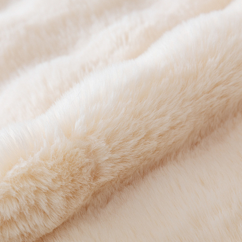 Плюшена възглавница за диван Rabbit Internet Celebrity, зимна удебелена неплъзгаща се възглавница от кожа, калъф за диван 2024, нов плюшен калъф