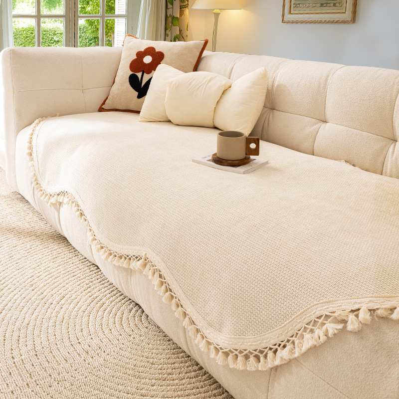 Bojtos szélű kanapépárna, minden évszakra, univerzális, 2025-ös, új, francia krémszínű, fix, csúszásgátló huzattal