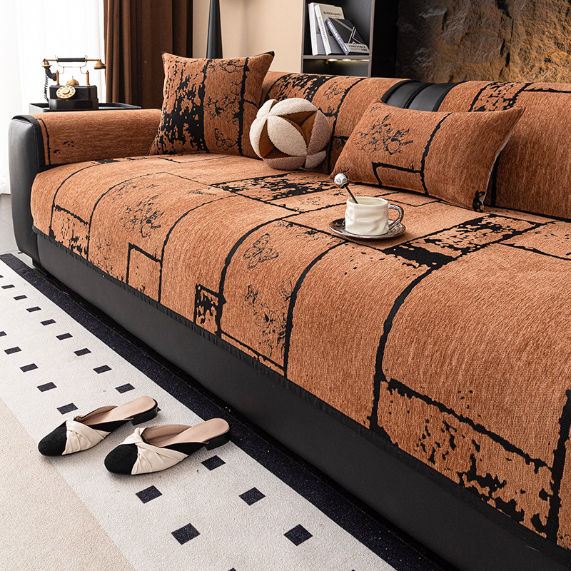 Francia stílusú, könnyű, luxus őszi és téli zsenília kanapépárna, csúszásmentes, szennyeződés-álló, macskakarcolásálló, magas szintű kanapétakaró, gyapjúbéléssel