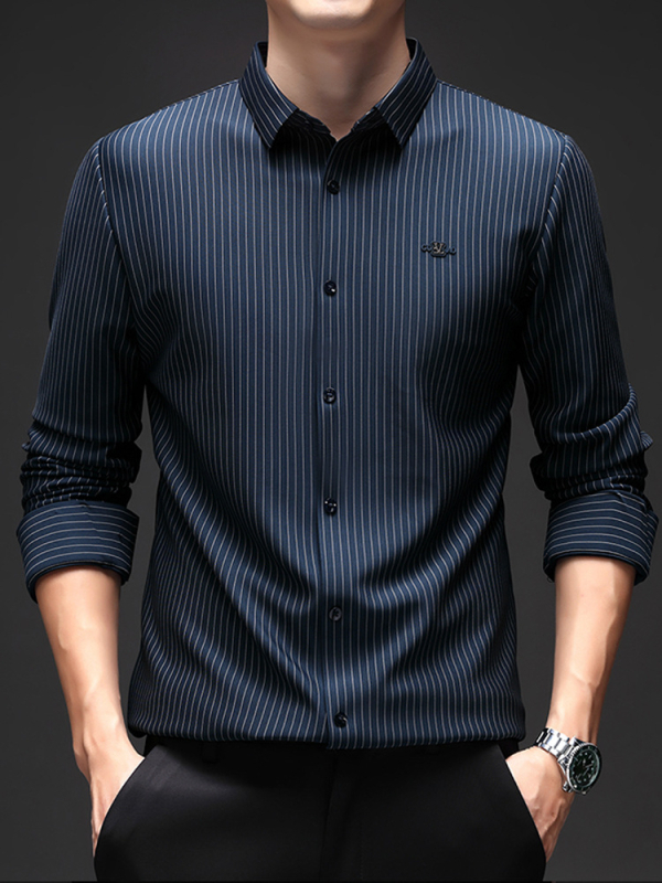 Csíkos hosszú ujjú férfi ing tavaszi és őszi újdonság ránctalanító vasalhatatlan üzleti hétköznapi alap ing ing felső