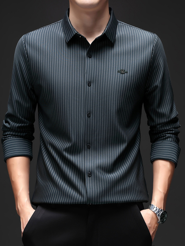 Csíkos hosszú ujjú férfi ing tavaszi és őszi újdonság ránctalanító vasalhatatlan üzleti hétköznapi alap ing ing felső