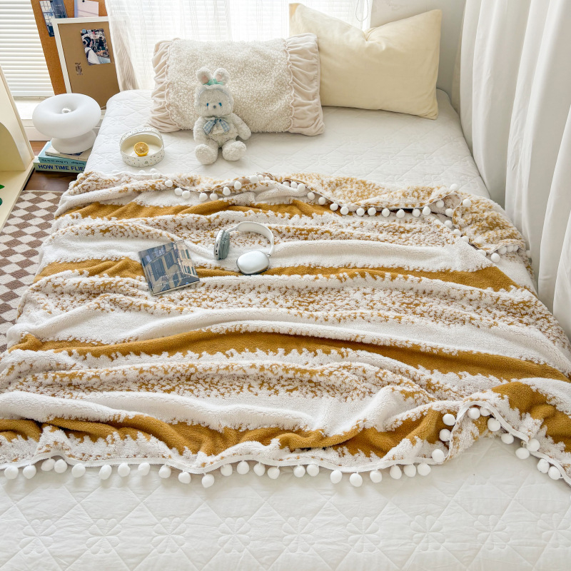 Maža, šviežia katijoninė žakardo antklodė, rutulinė antklodė, skalbinių antklodė, skalbimo mašina, sofos antklodė, rankšluosčių antklodė