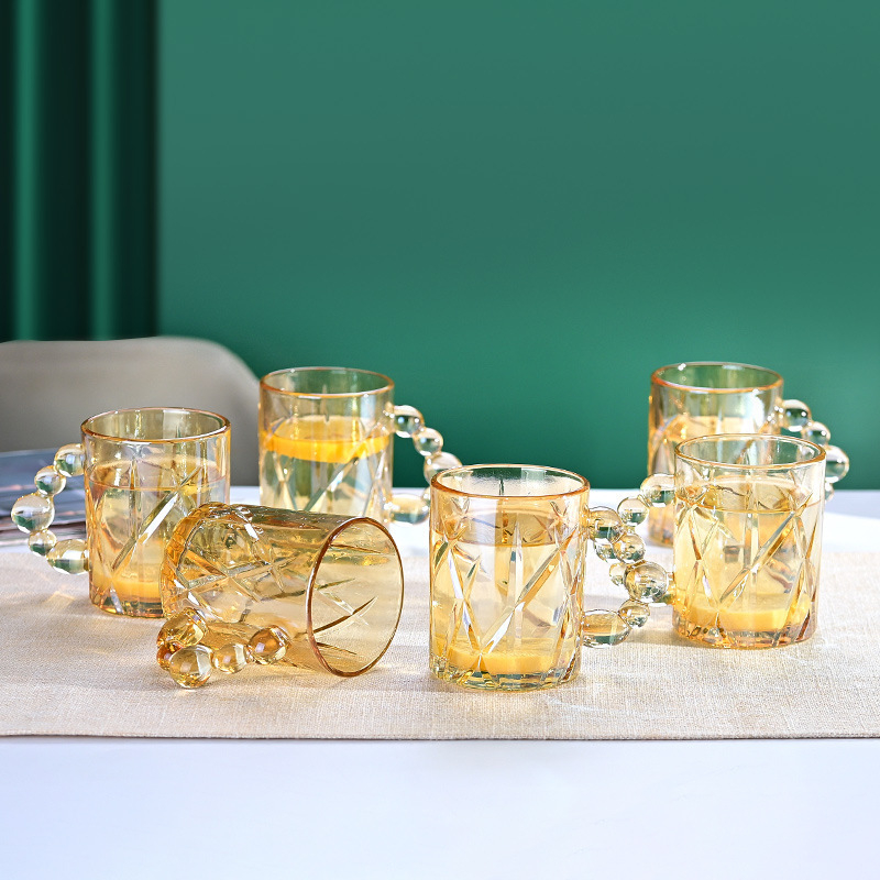 Cana de sticlă cu mâner colorat, îngroșată și rezistentă la temperaturi ridicate, cană de cafea de calitate superioară pentru uz casnic, cană de apă gravată, en-gros din fabrică