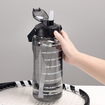 Dviejų dalių plastikinis vandens puodelis, didelės spalvos, erdvės puodelis, gradientas, didelės talpos vandens puodelis, didmeninė siurbimo puodelio statinės pilvo vanduo