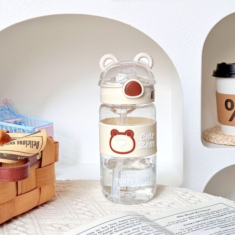 Uus koomiksiga veepudeli karukujuline tilgakindel põletusvastane imemistoruga tass algkooliõpilase veepudeli suvekruus