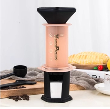 Prantsuse kohvimasin, Aiyole tilkkohvimasin, kohvifilterpaber, puhtast viljalihast kohvi pruulimine, käsitsi pressitud filtritüüp