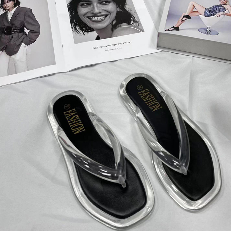 2023 Flip-flops noi pentru femei, îmbrăcăminte de vară, la modă, cei mai ușori pentru asortare, papuci cu talpă moale, pantofi de plajă, vânzare transfrontalieră, en-gros