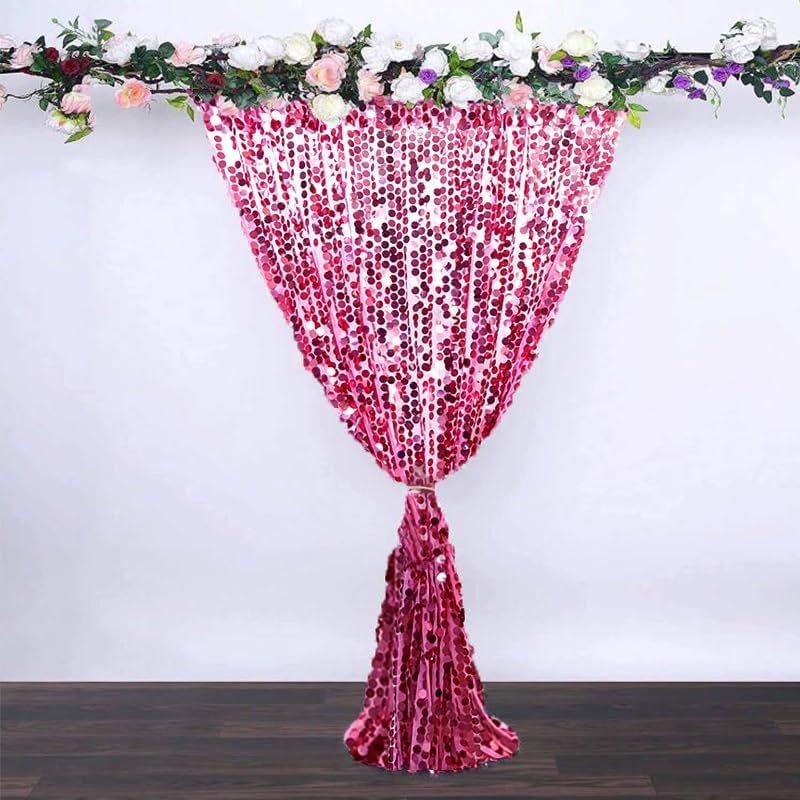 Didelės blizgučiais puoštos užuolaidos ir užuolaidos iš užsienio. „Amazon“ specializuojasi vakarėlių svetainės ir restoranų užuolaidų gamyboje. Dekoratyvinės vakarėlių blizgučiais puoštos užuolaidos.