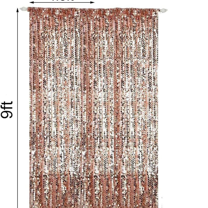 Didelės blizgučiais puoštos užuolaidos ir užuolaidos iš užsienio. „Amazon“ specializuojasi vakarėlių svetainės ir restoranų užuolaidų gamyboje. Dekoratyvinės vakarėlių blizgučiais puoštos užuolaidos.