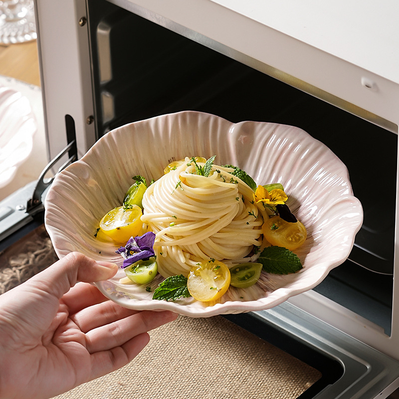 Kroonlehtede keraamiline riisikauss glasuuri all värvilised lauanõud, mis sobivad majapidamisse 2025. aasta uue stiiliga, eriti ilus jogurtikauss