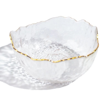 Haamriga töödeldud ebakorrapärane kuldse äärega klaasist salatikauss koduseks kasutamiseks, läbipaistev majapidamiskauss, luksusliku ilmega puuviljakauss