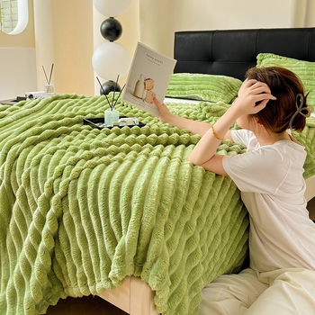 „Nordic Winter Rabbit“ pliušinis biuro storas antklodė su oro kondicionieriumi, snapo užklotas, sofos užvalkalas, dryžuotas antklodė su skersiniais kraštais