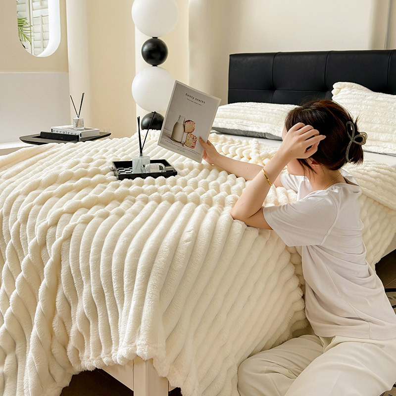 „Nordic Winter Rabbit“ pliušinis biuro storas antklodė su oro kondicionieriumi, snapo užklotas, sofos užvalkalas, dryžuotas antklodė su skersiniais kraštais