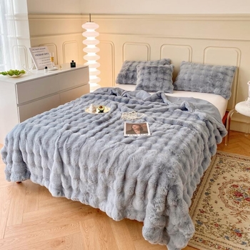 Könnyű luxus buborékos nyúl plüss takaró, téli vastagított korall polár takaró, kanapé lábtakaró, légkondicionáló takaró