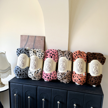 Νέα διπλής στρώσης κουβέρτα από φλις αρνί με παχιά κατιονική εκτύπωση λεοπάρδαλης, διασυνοριακή κουβέρτα διπλής στρώσης