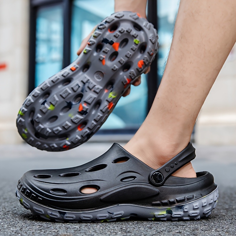 2025-ben megjelent, határokon átnyúló, új európai és amerikai kétszínű férfi klumpa