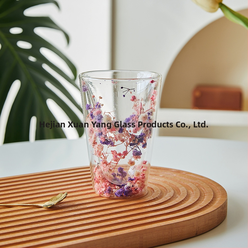 Valódi virágos kétrétegű üveg nagykereskedelmi internetes híresség lány háztartási gyümölcslé pohár magas boroszilikát hőszigetelt valódi virágos kétrétegű üveg