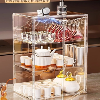 Didmeninė prekyba dulkėms atspariais puodelių laikikliais, laikymo lentynėlėmis, puodeliais, vandens puodeliais, arbatos puodeliais, arbatos rinkiniais, kavos puodeliais, puodelių laikymo dėžutėmis