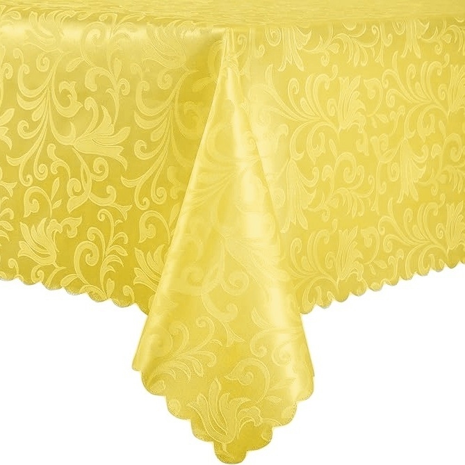 Hullámos szélű, téglalap alakú, jacquard szatén terítő, sokféle alkalomra alkalmas, több színben kapható