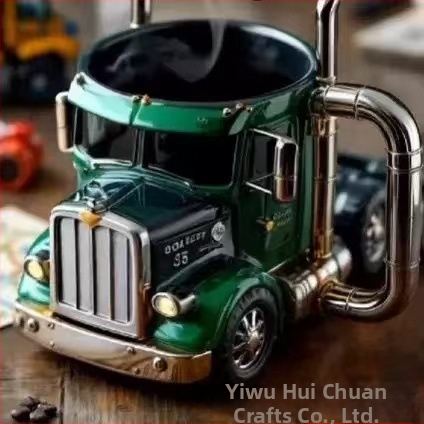 Határokon átnyúló új, európai stílusú, kézzel készített teherautó kávéscsésze gyantából készült kézműves asztali autódíszek fejlett érzékkel