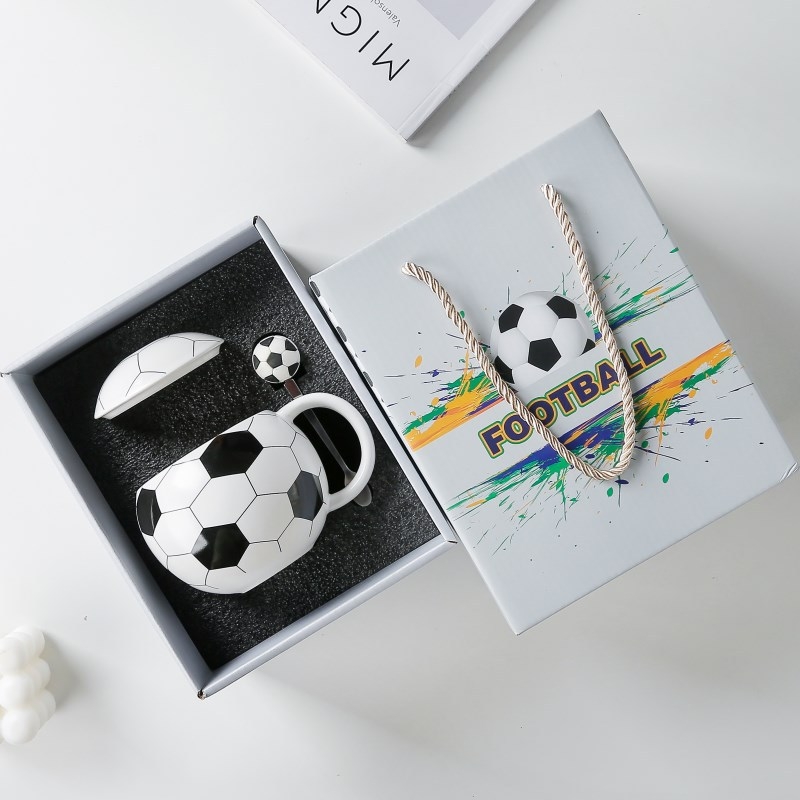 Cupa Mondială de Fotbal, Cupa Ceramică cu Capac, Suvenir Sportiv, Cupa Planetă, Cană de Apă, Cereale de Însoțire