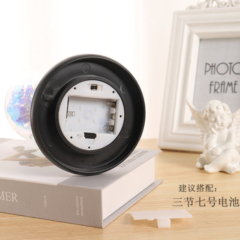 Kuldse fooliumiga säilitatud lilleklaasist kaanega roos LED-lambiga, jõulu- ja sõbrapäevakingitus piiriülese e-kaubanduse pakkumiseks