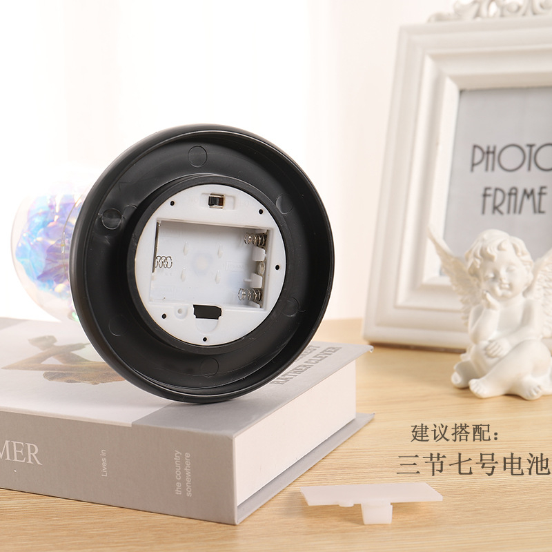 Kuldse fooliumiga säilitatud lilleklaasist kaanega roos LED-lambiga, jõulu- ja sõbrapäevakingitus piiriülese e-kaubanduse pakkumiseks