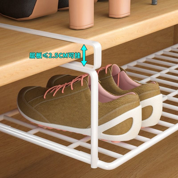 Riputatav kingariiul, hoiustamise artefakt, ruumisäästlik sissepääsu kingakruvi, kihiline lihtne sissetõmmatav kingariiul