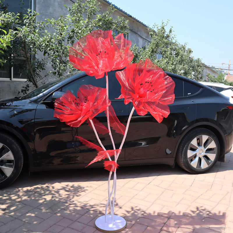 Ablakvédő mákvirág nagy virág kültéri esküvői dekoráció forgatási kellékek csúcskategóriás jelenet dekoratív virágöltöny