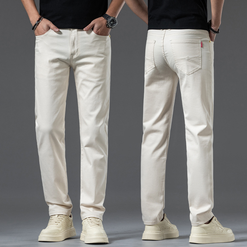 Új fehér férfi farmernadrág, egyenes szárú, bő szabású, középkorú, kiváló minőségű rugalmas, lezser, tiszta fehér férfi nadrág, őszi stílus