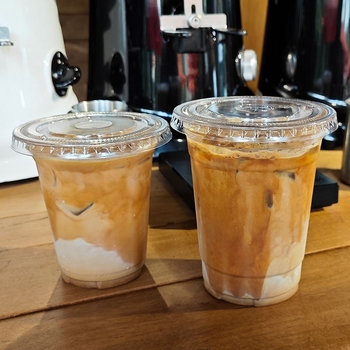 [Pritaikyta] 98 kalibro vienkartiniai kavos puodeliai, šalto gėrimo puodeliai, didelio skaidrumo, naminių gyvūnėlių gėrimų puodeliai, nepralaidūs išsinešimui.