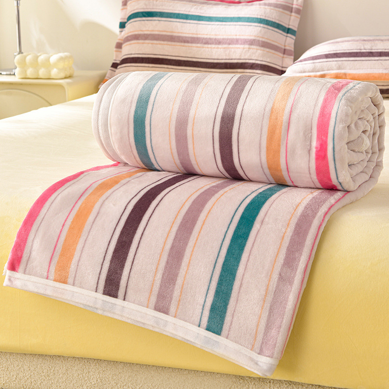 Pieno aksomo flanelinė antklodė Viengulė dvigulė Studentų bendrabučio antklodė Miegamasis antklodė Oro kondicionieriaus antklodė Paklodė