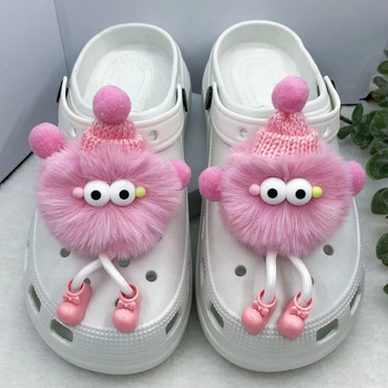 INS nauji pliušiniai kailio kamuoliukai sportbačiai dekoratyvinė sagties skylė batai sagtis animacinis pliušiniai aksesuarai papuošalai aksesuarai didmeninė prekyba