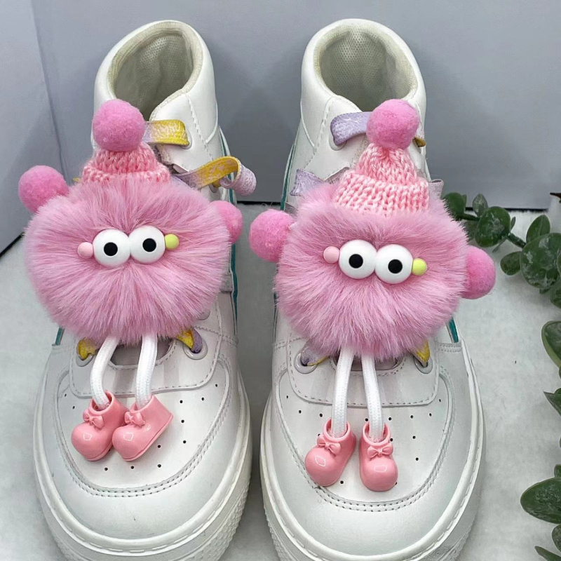 INS nauji pliušiniai kailio kamuoliukai sportbačiai dekoratyvinė sagties skylė batai sagtis animacinis pliušiniai aksesuarai papuošalai aksesuarai didmeninė prekyba