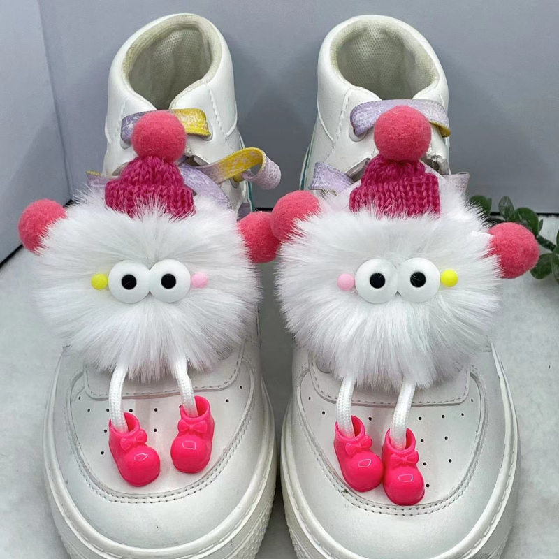 INS nauji pliušiniai kailio kamuoliukai sportbačiai dekoratyvinė sagties skylė batai sagtis animacinis pliušiniai aksesuarai papuošalai aksesuarai didmeninė prekyba