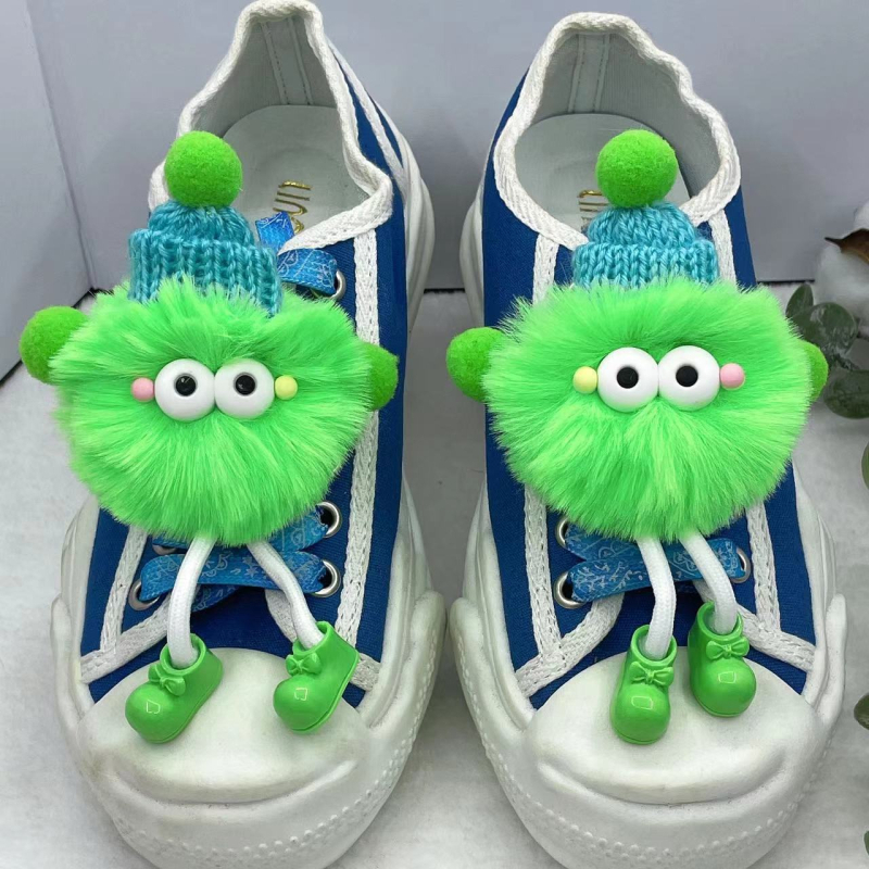 INS nauji pliušiniai kailio kamuoliukai sportbačiai dekoratyvinė sagties skylė batai sagtis animacinis pliušiniai aksesuarai papuošalai aksesuarai didmeninė prekyba