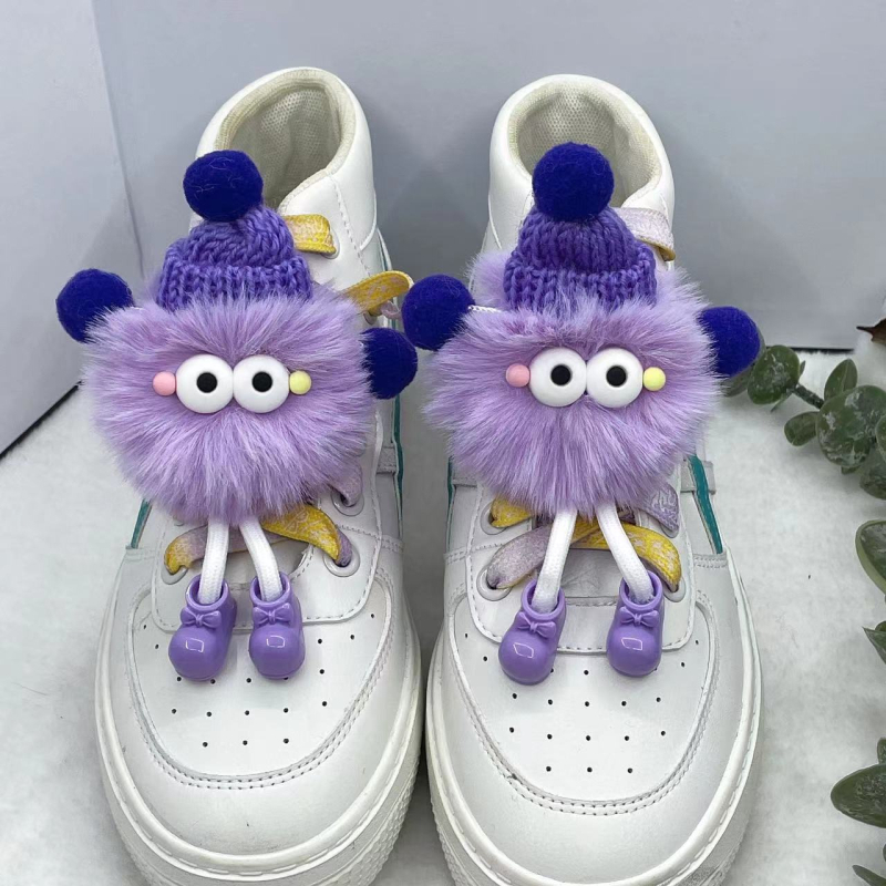 INS nauji pliušiniai kailio kamuoliukai sportbačiai dekoratyvinė sagties skylė batai sagtis animacinis pliušiniai aksesuarai papuošalai aksesuarai didmeninė prekyba