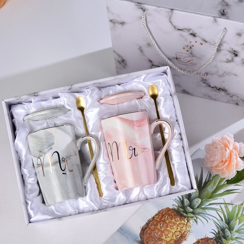 Asmeninis puodelis, keraminis puodelis su dangteliu, šaukšteliu, maža dovana, poros geriamasis puodelis namams, kavos puodelis, vyriškas ir moteriškas arbatos puodelis