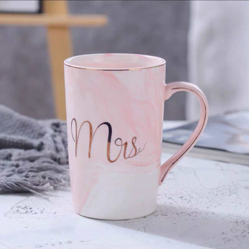 Asmeninis puodelis, keraminis puodelis su dangteliu, šaukšteliu, maža dovana, poros geriamasis puodelis namams, kavos puodelis, vyriškas ir moteriškas arbatos puodelis